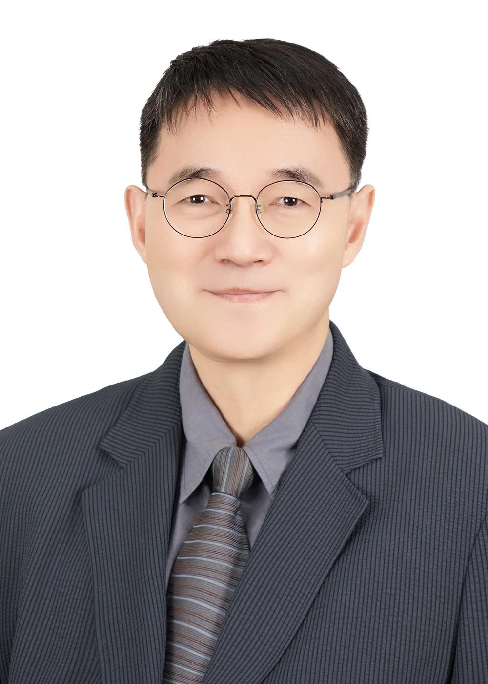 유정훈