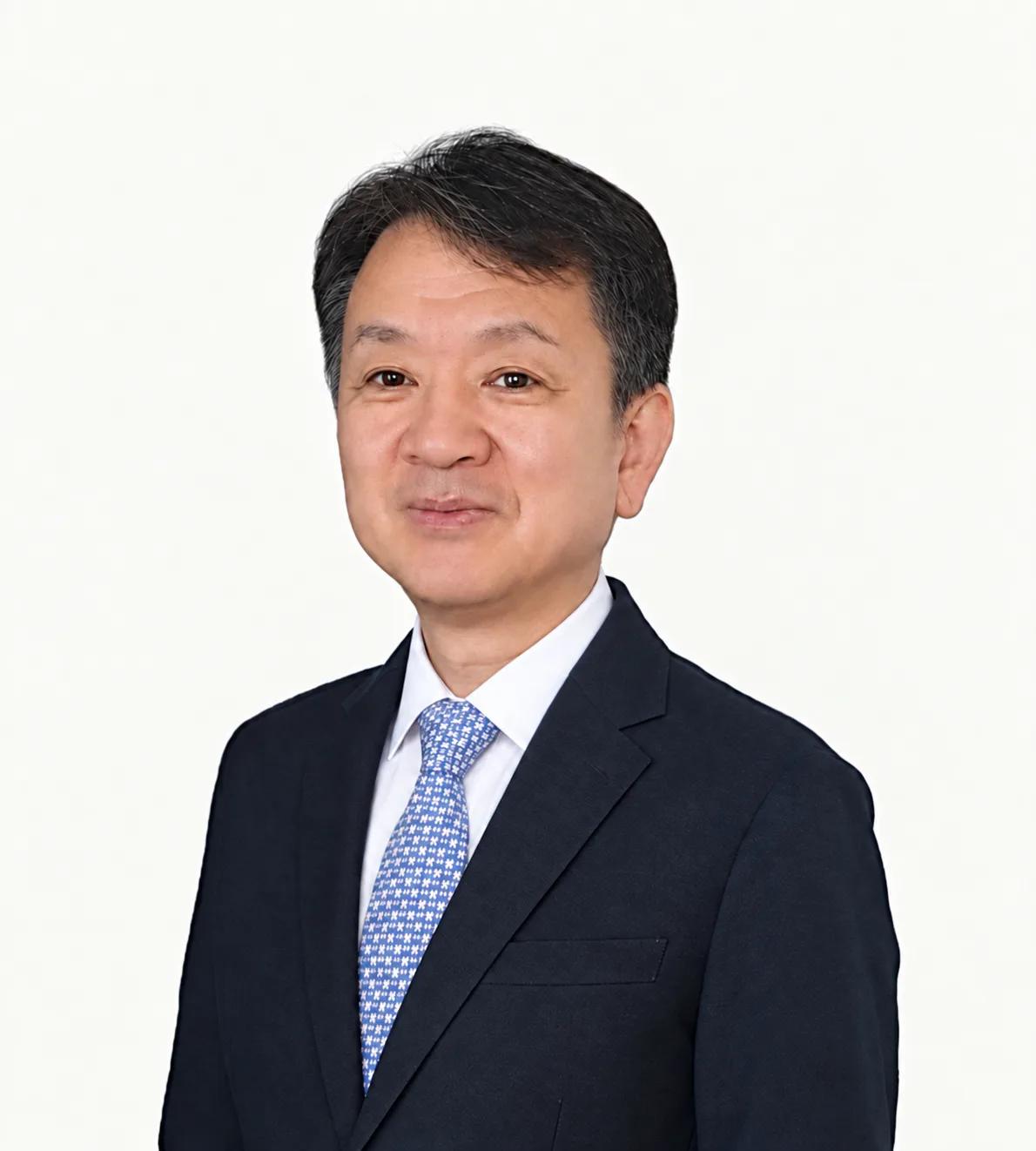 Yong Hoon Jang